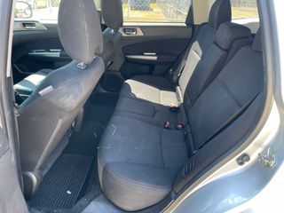 2013 Subaru Forester 2.5X Premium - Interior Rear Seat Image
